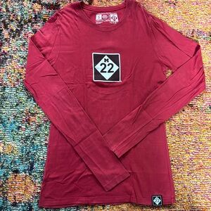 EUC  Small Maroon M-22 VINTAGE WASH LONG SLEEVE Tee.